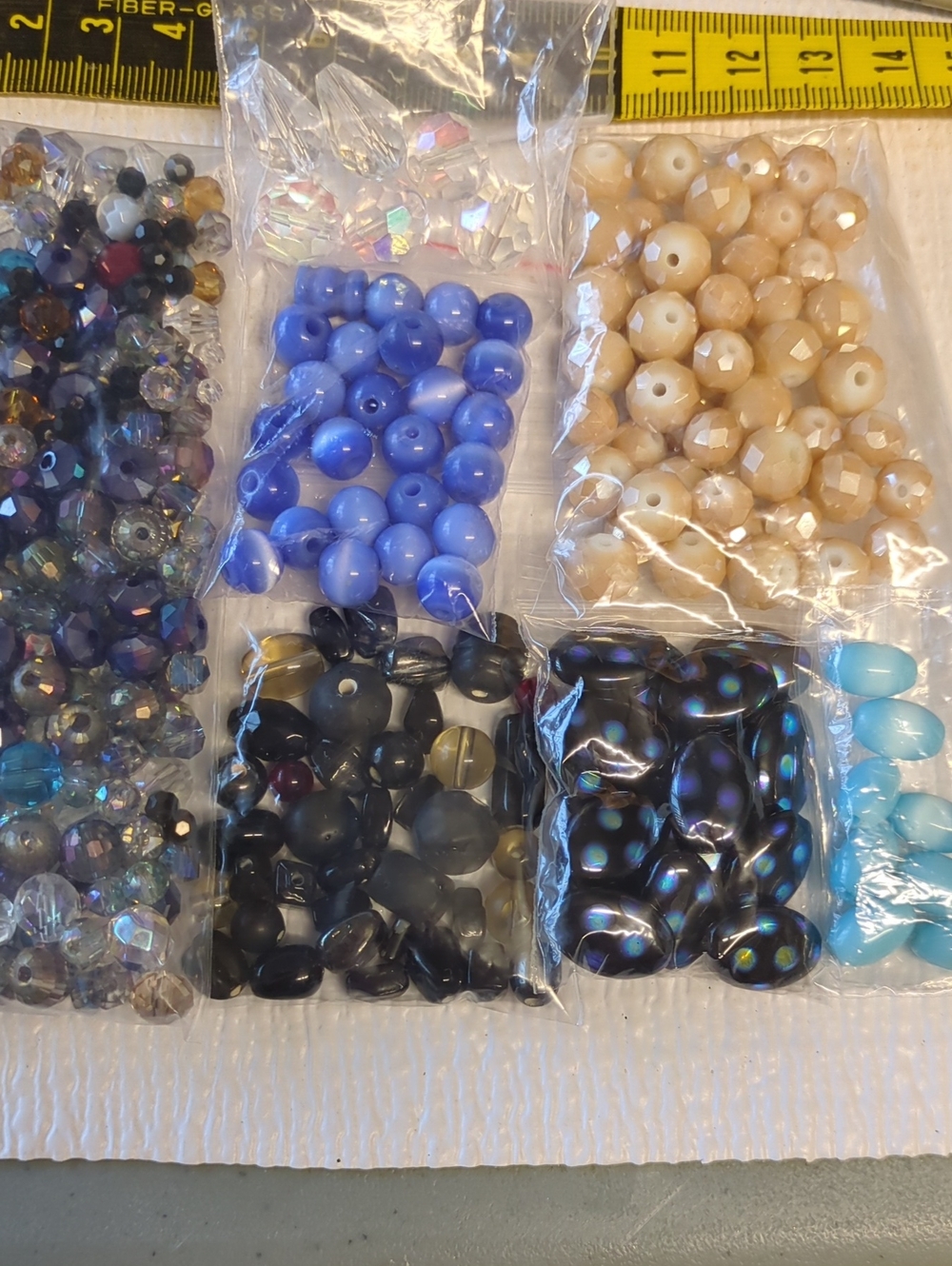 ☀️Q93 Mixed Glass and Lampwork Bead Assortment